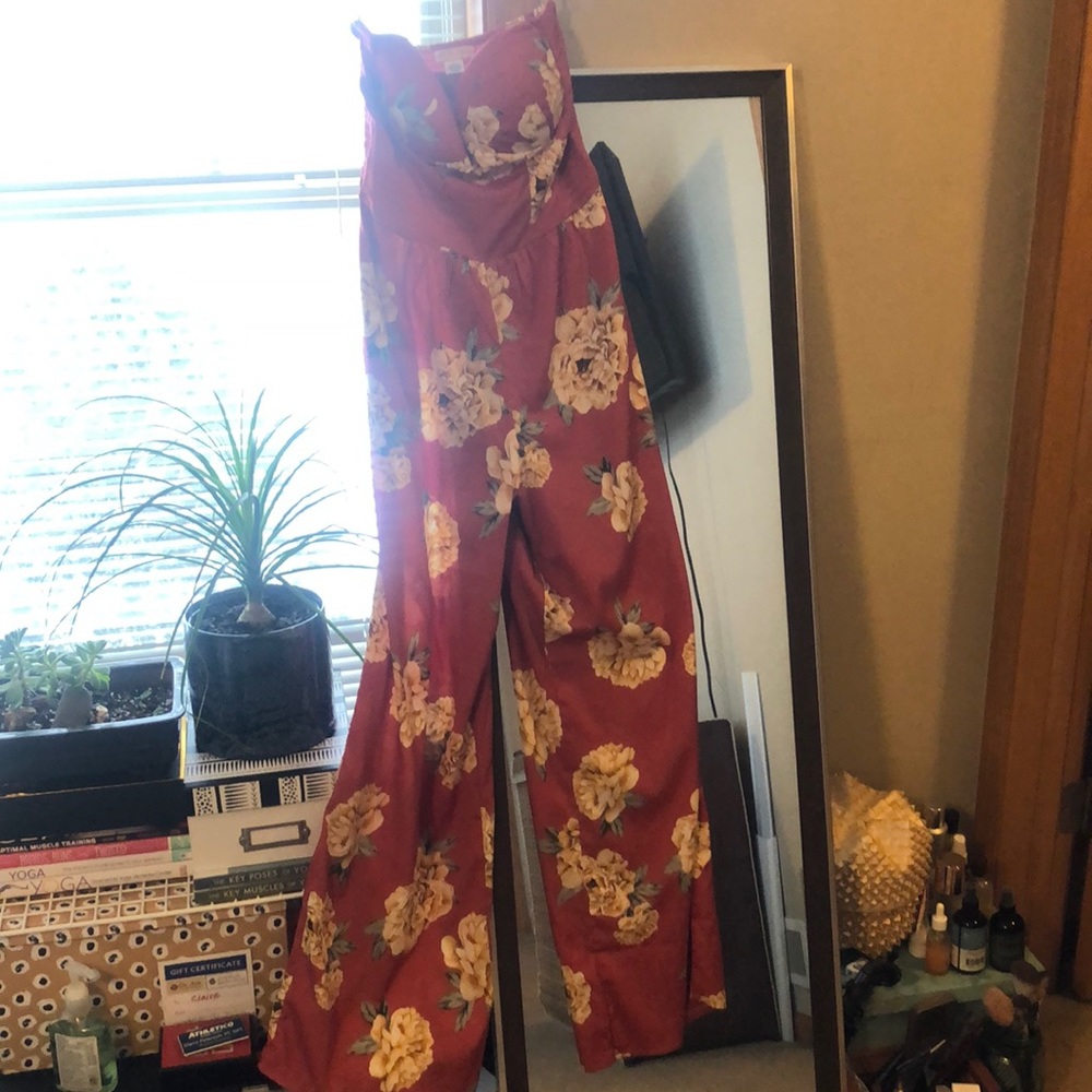 Sweetheart floral jumpsuit